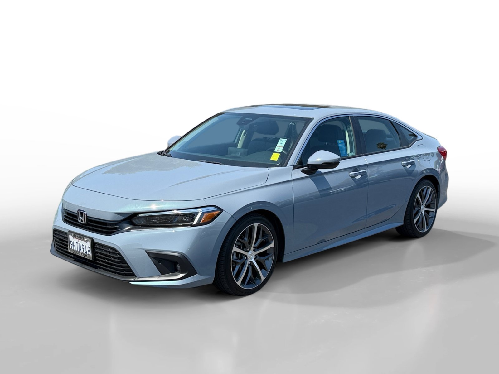 Used 2023 Sonic Gray Pearl Honda Touring image 1