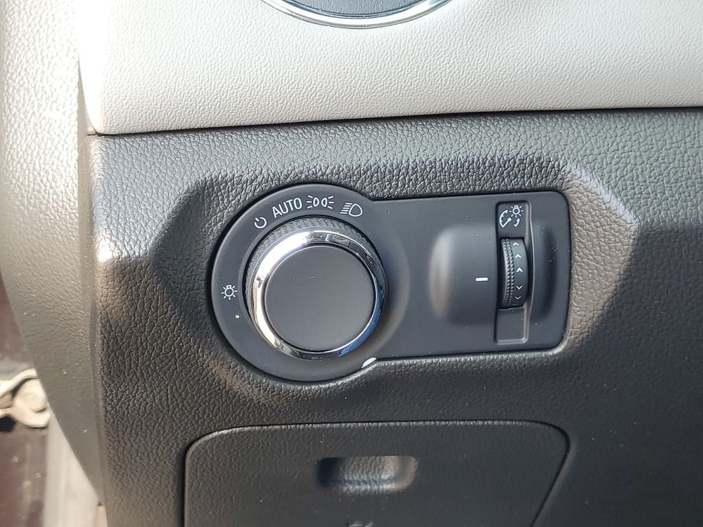 Used 2012 Black Granite Metallic Chevrolet ECO image 17