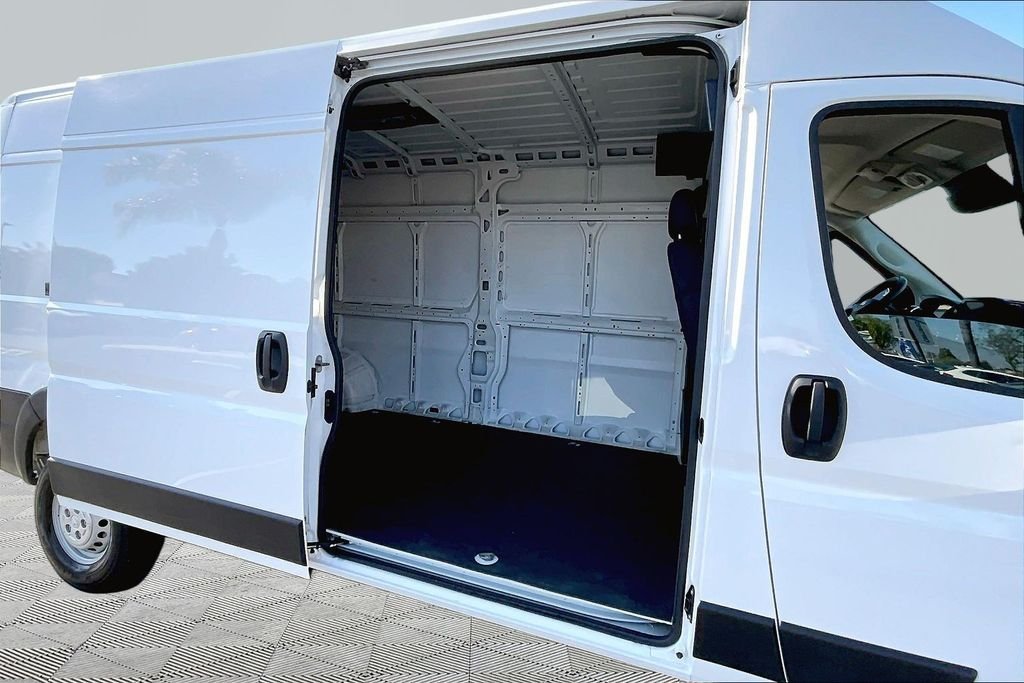 Used 2025 White Ram High Roof image 25
