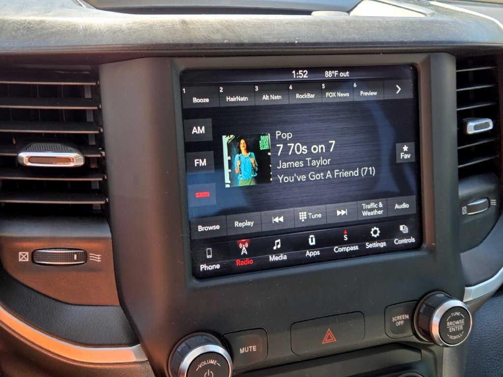 Certified Used 2020 Black Ram Big Horn/Lone Star image 25