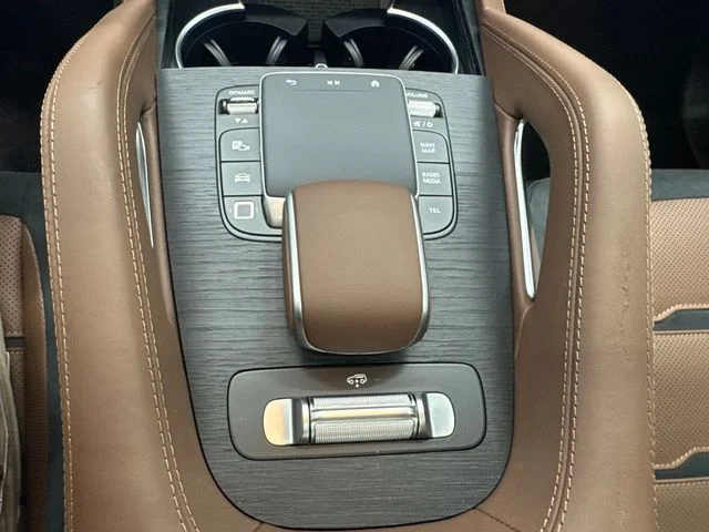 New 2026 Polar White Mercedes-Benz GLE 53 AMG® image 41
