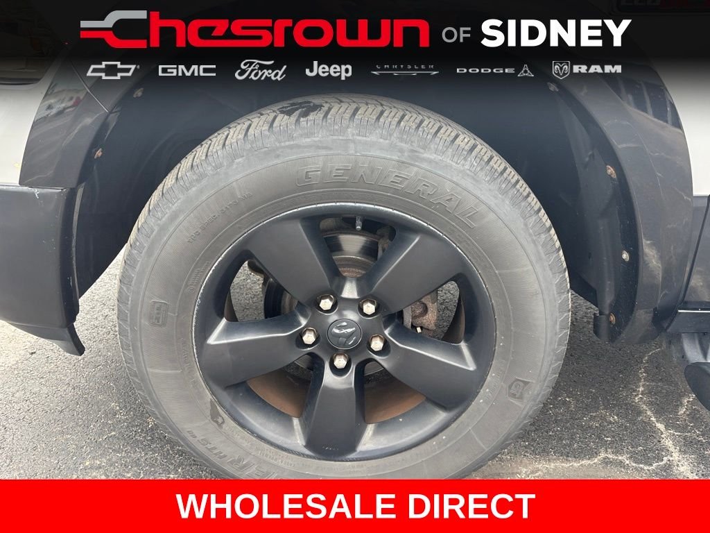 Used 2015 Bright Silver Clearcoat Metallic Ram Outdoorsman image 9