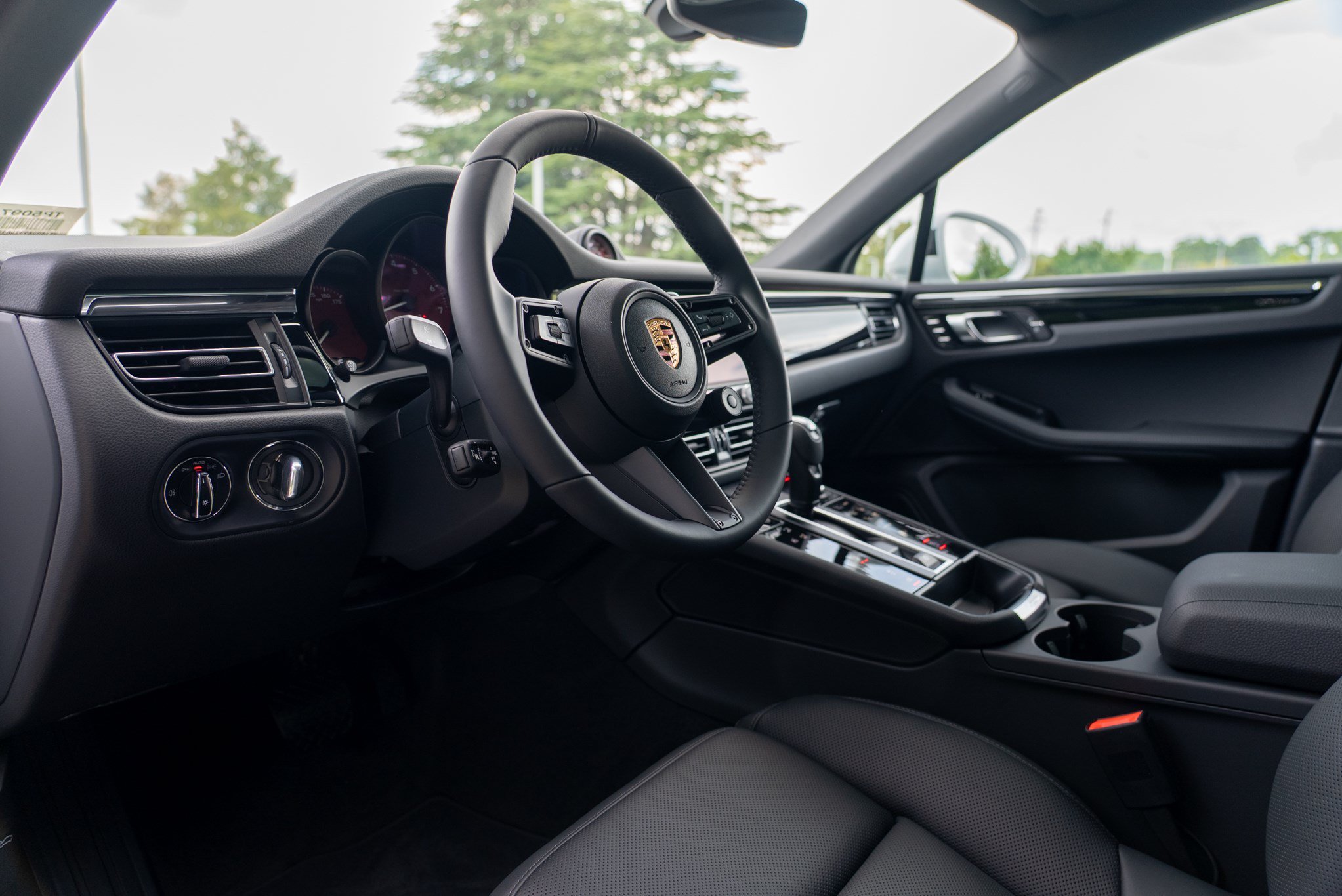 New 2026 Carrara White Metallic Porsche S image 25