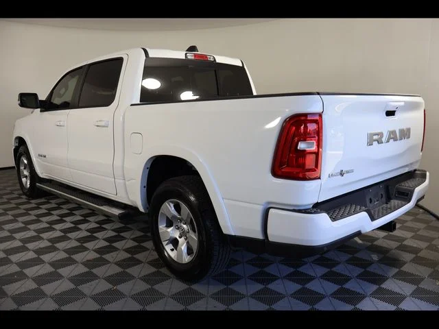 Used 2025 White Ram Big Horn/Lone Star image 4