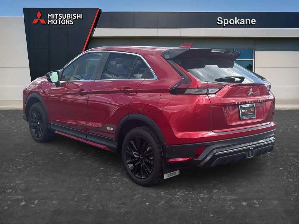 New 2026 Red Diamond Mitsubishi LE image 5