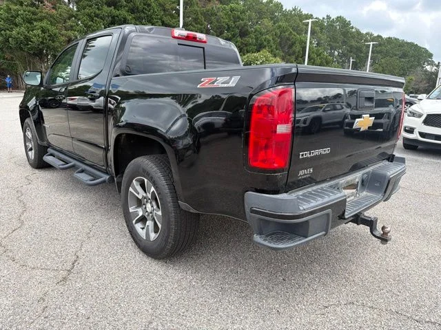 Used 2016 Black Chevrolet Z71 image 5