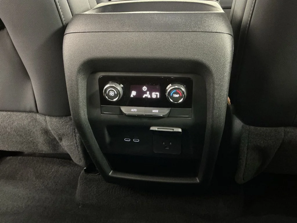 New 2027 Gray Chevrolet Z71 image 20