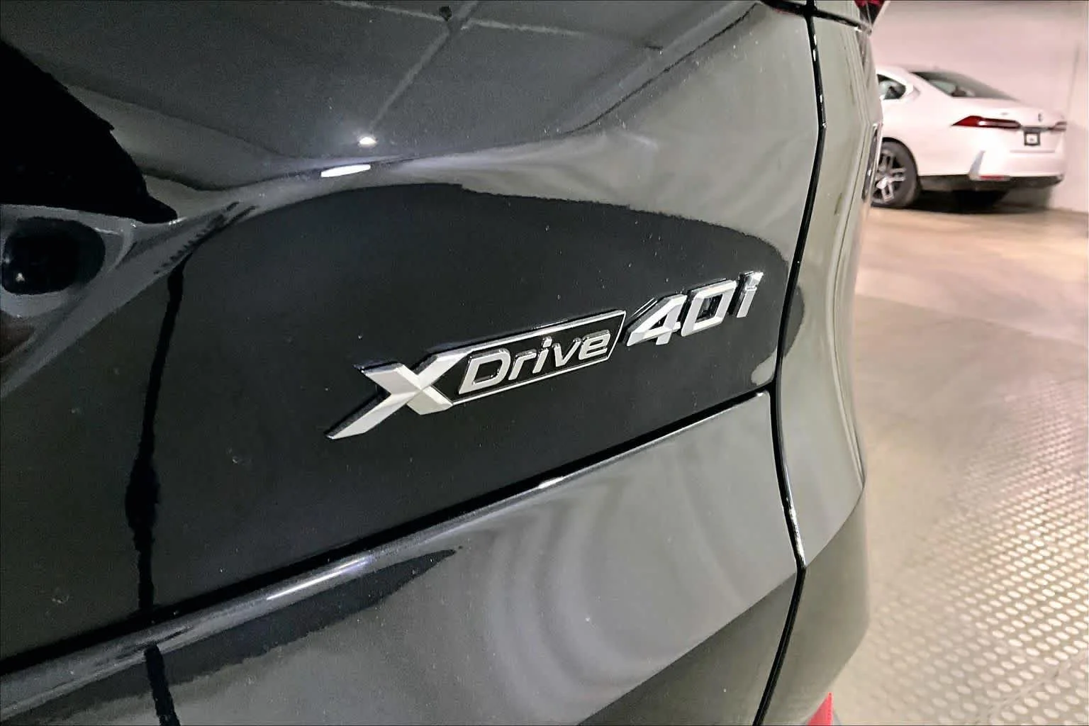 New 2026 Black Sapphire Metallic BMW xDrive40i image 6