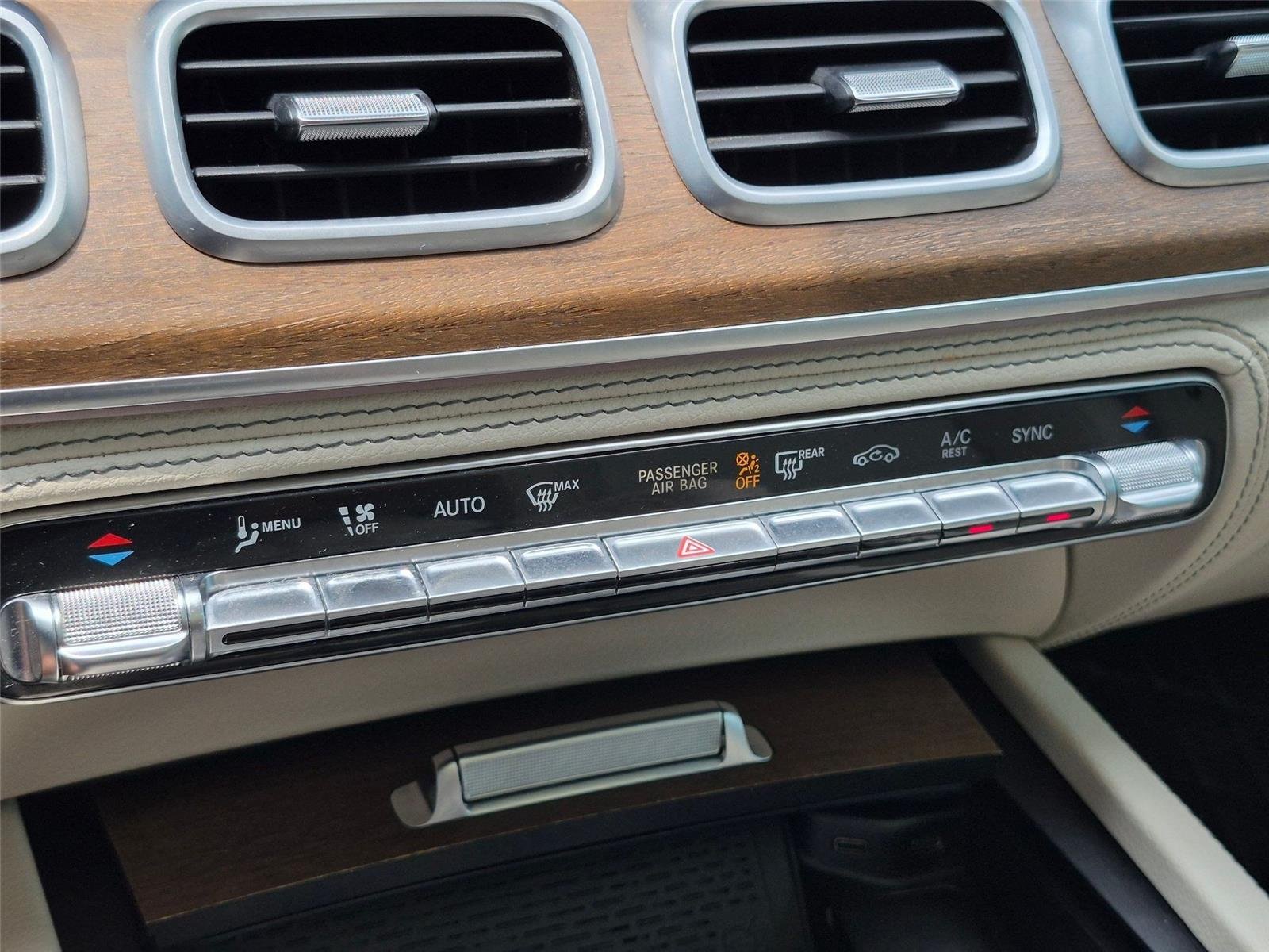 Used 2021 Selenite Grey Metallic Mercedes-Benz GLS 450 image 21