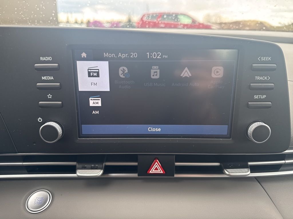 2025 Hyundai Elantra SEL - Photo 23