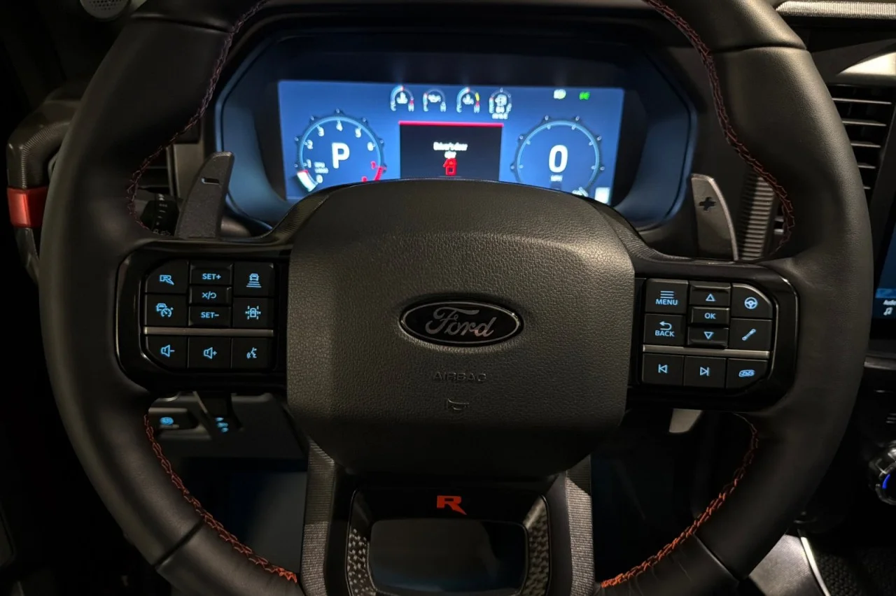 Used 2025 RED Ford Raptor image 22