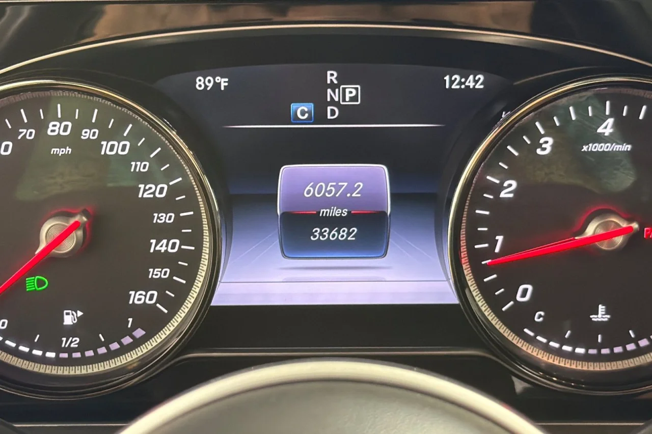Used 2019 Selenite Grey Metallic Mercedes-Benz E 300 image 23