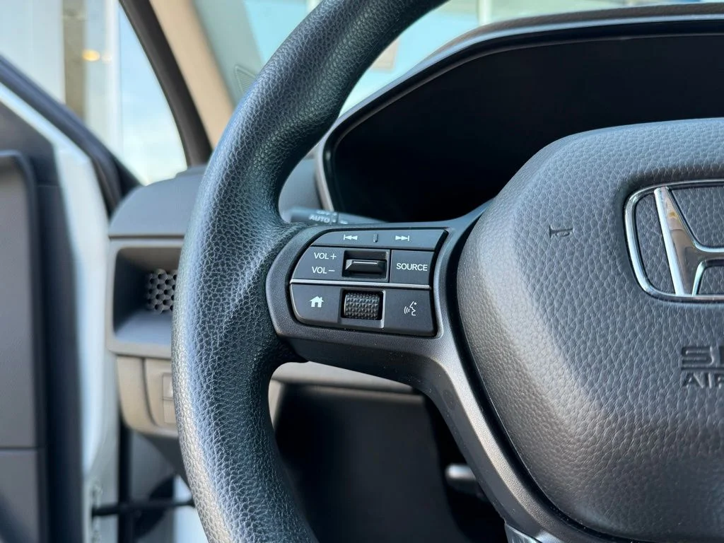 Used 2024 White Honda EX image 15