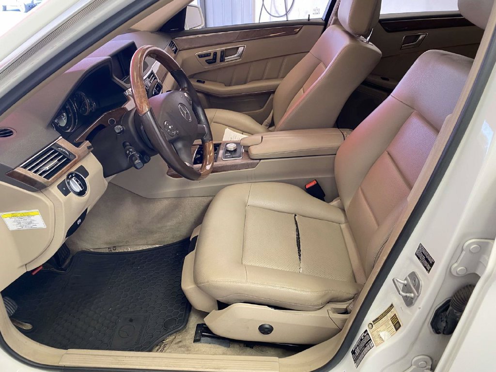 Used 2012  Mercedes-Benz E 350 image 16