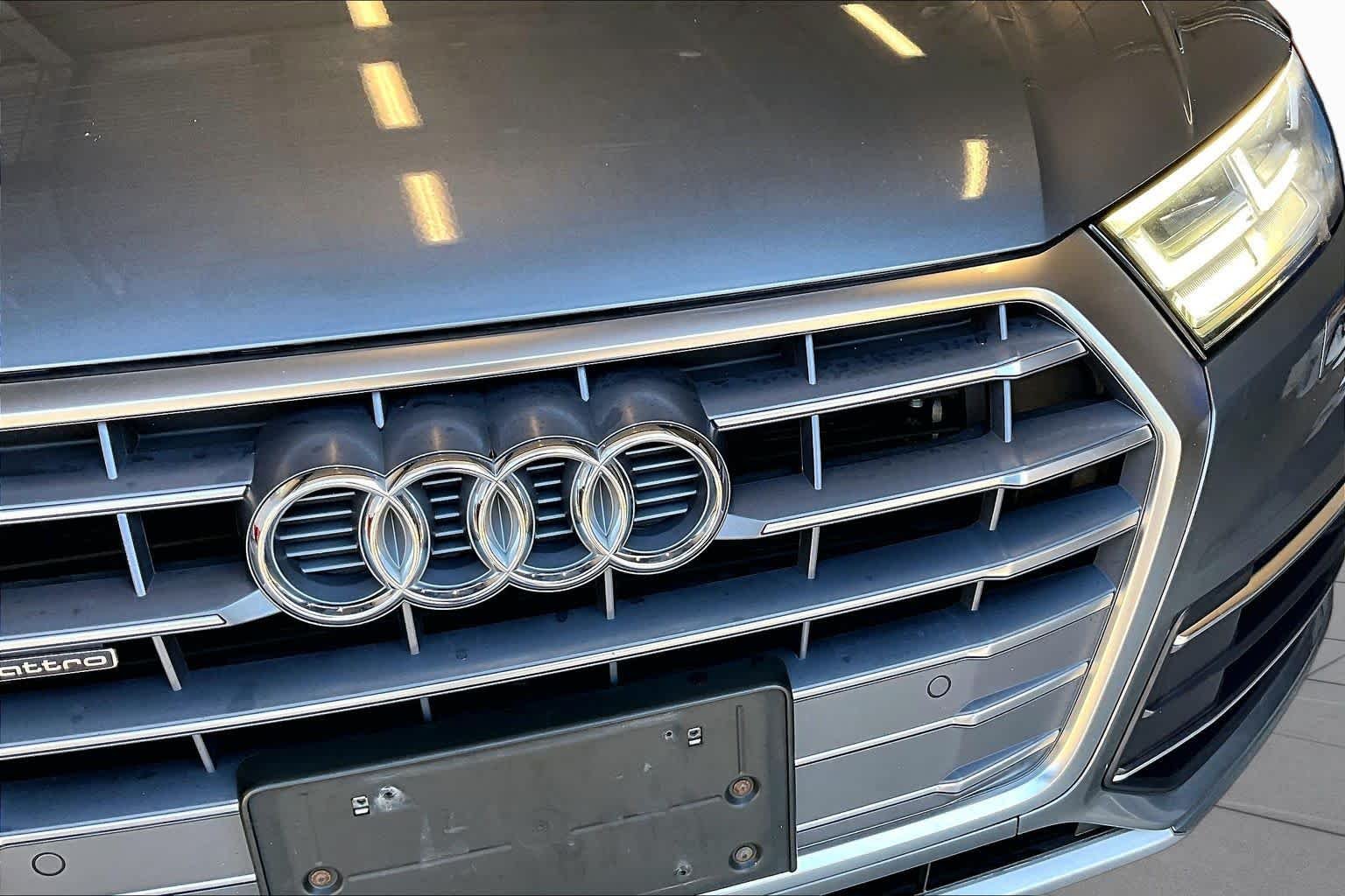 Used 2018 Monsoon Gray Metallic Audi Premium Plus image 30