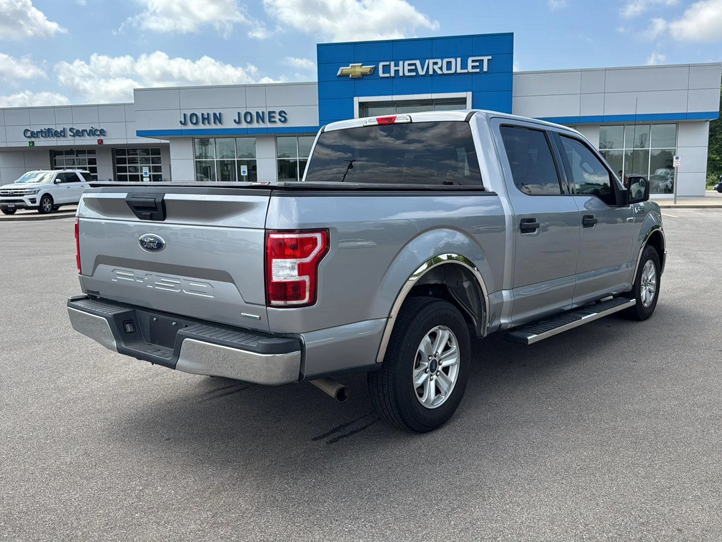 Used 2020 Iconic Silver Ford XLT image 15