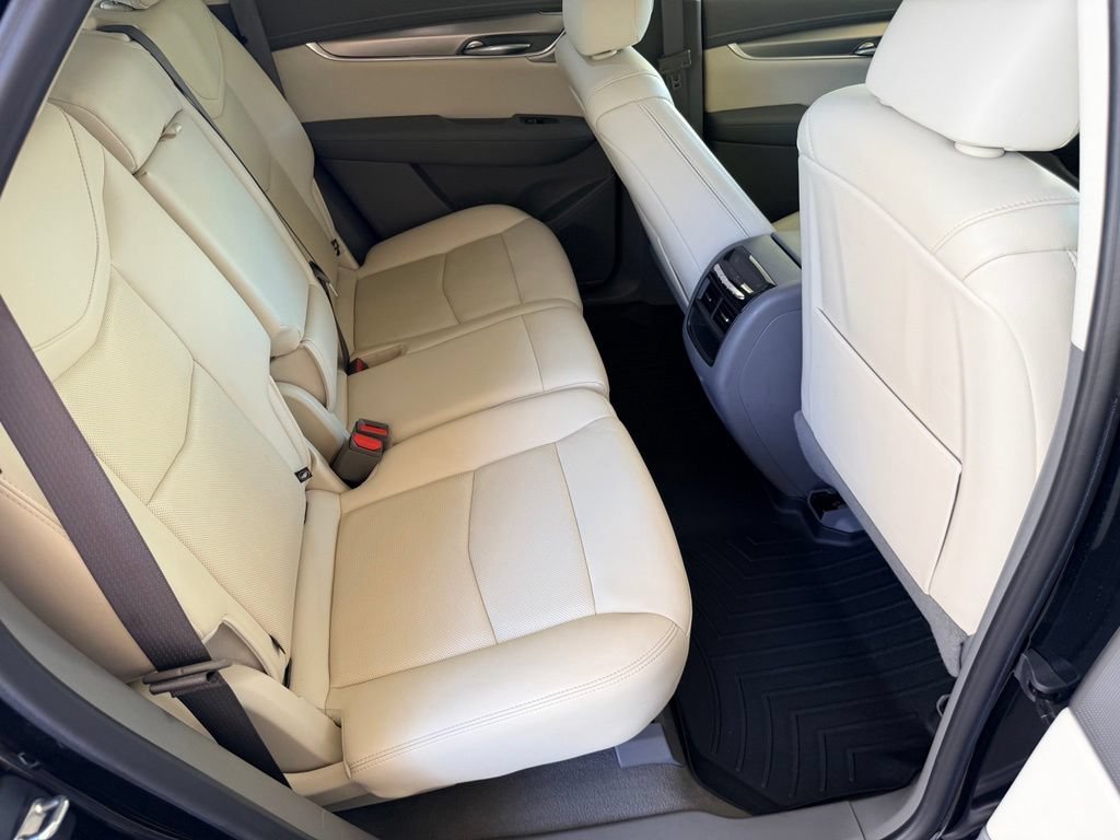 Used 2021 STELLAR BLACK METALLIC Cadillac FWD Premium Luxury image 33