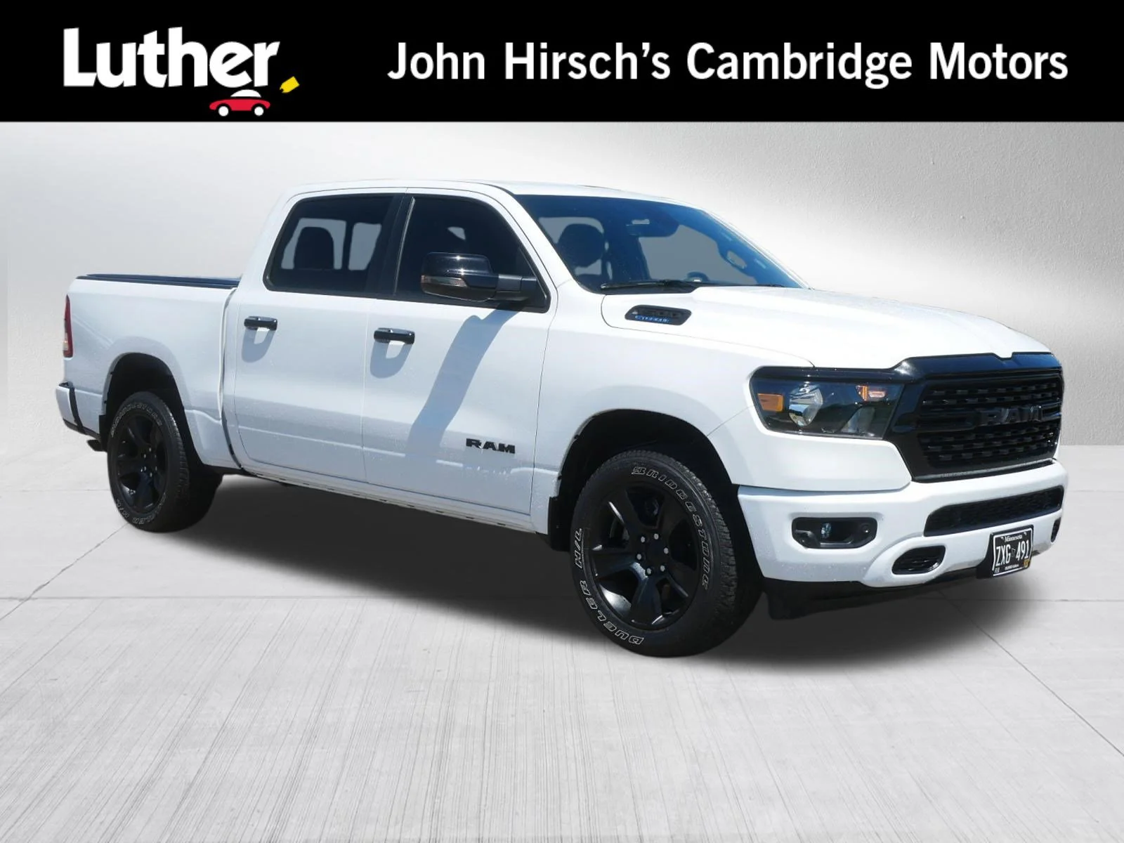 2023 RAM 1500 Big Horn/Lone Star 4x4 Crew Cab 5'7's photo
