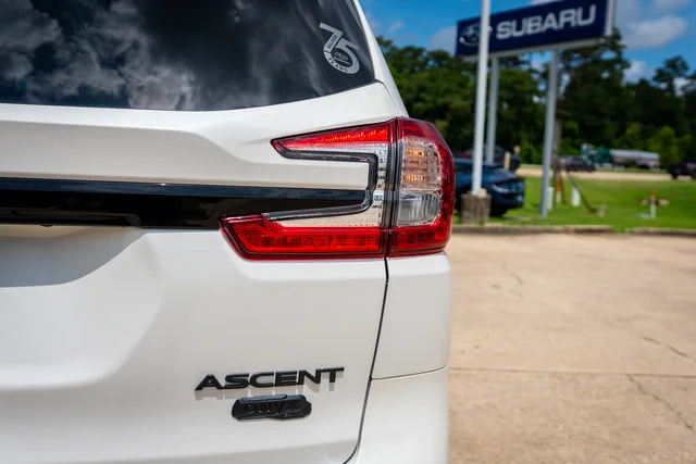 New 2026 Crystal White Pearl Subaru Onyx Edition Touring image 17