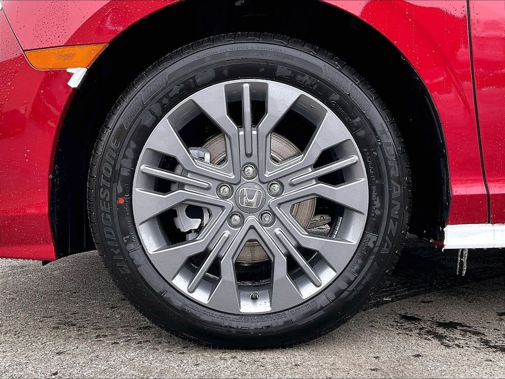 2026 Honda Odyssey — photo 8