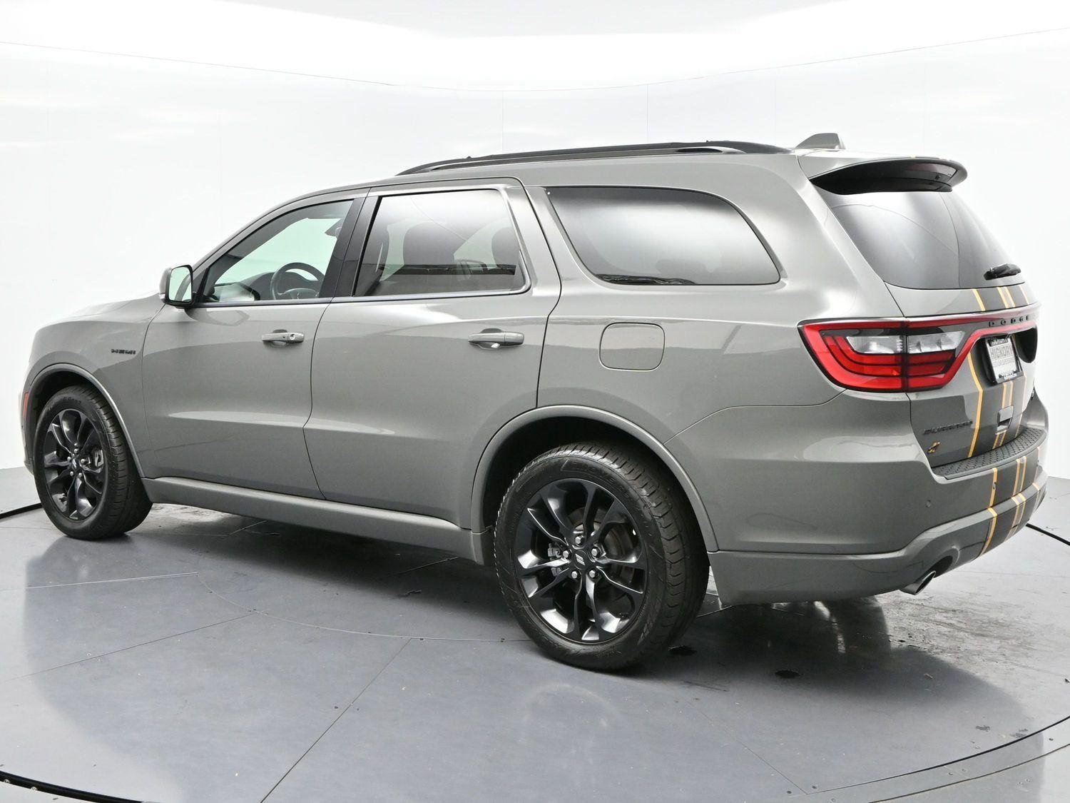 Used 2022 Destroyer Gray Clearcoat Dodge Orange Sport image 5