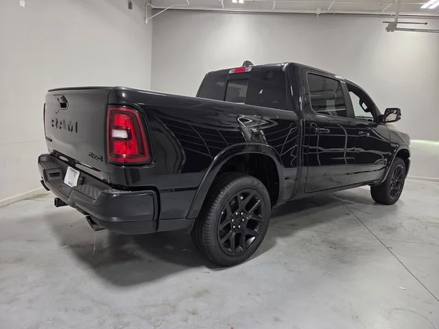 New 2026 Diamond Black Crystal Pearl-Coat Exterior Paint RAM Laramie image 10