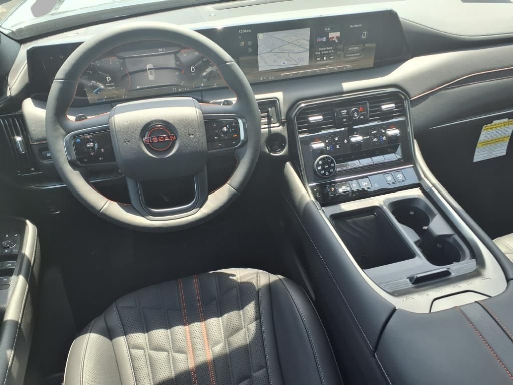 2025 Nissan Armada PRO-4X - Photo 4