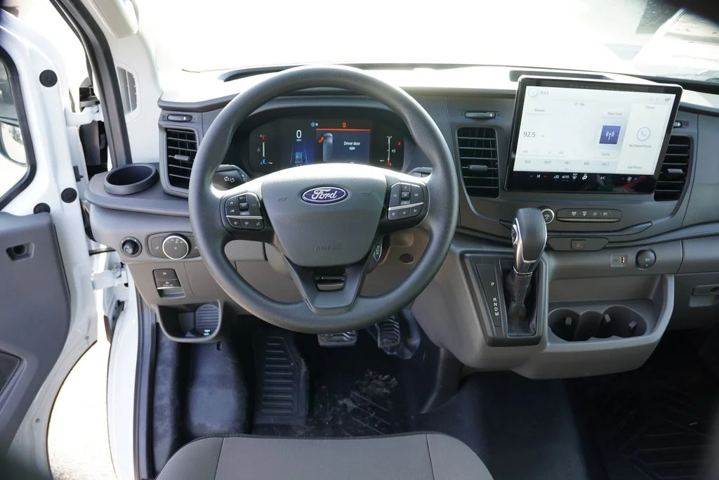 New 2026 Oxford White Ford Base image 15