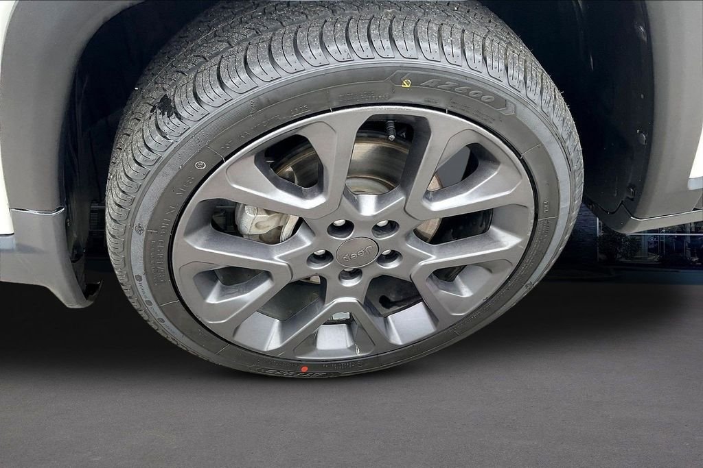 Used 2021 White Clearcoat Jeep 80th Special Edition image 34