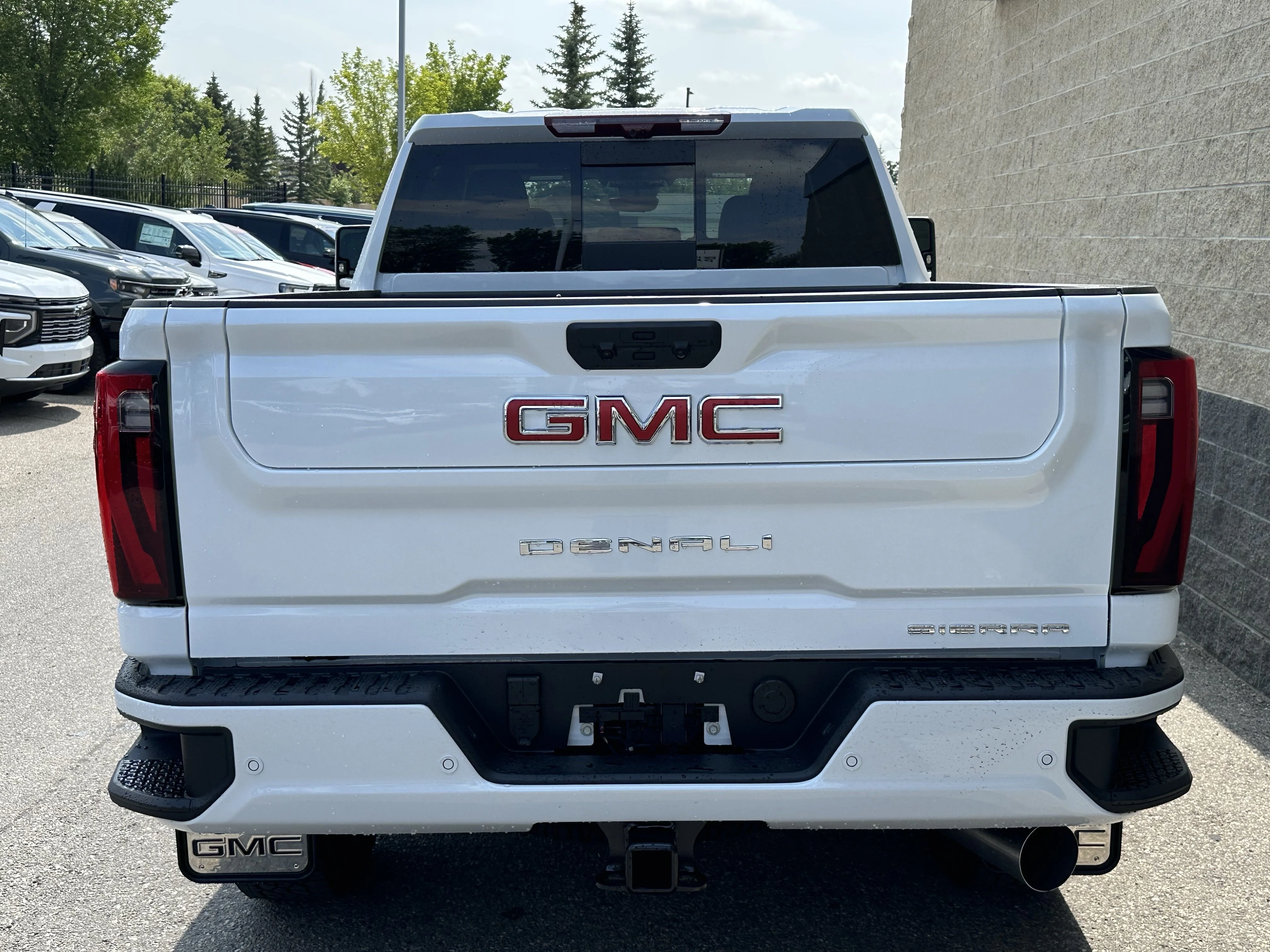 New 2026 Polar White Tricoat GMC Denali image 5