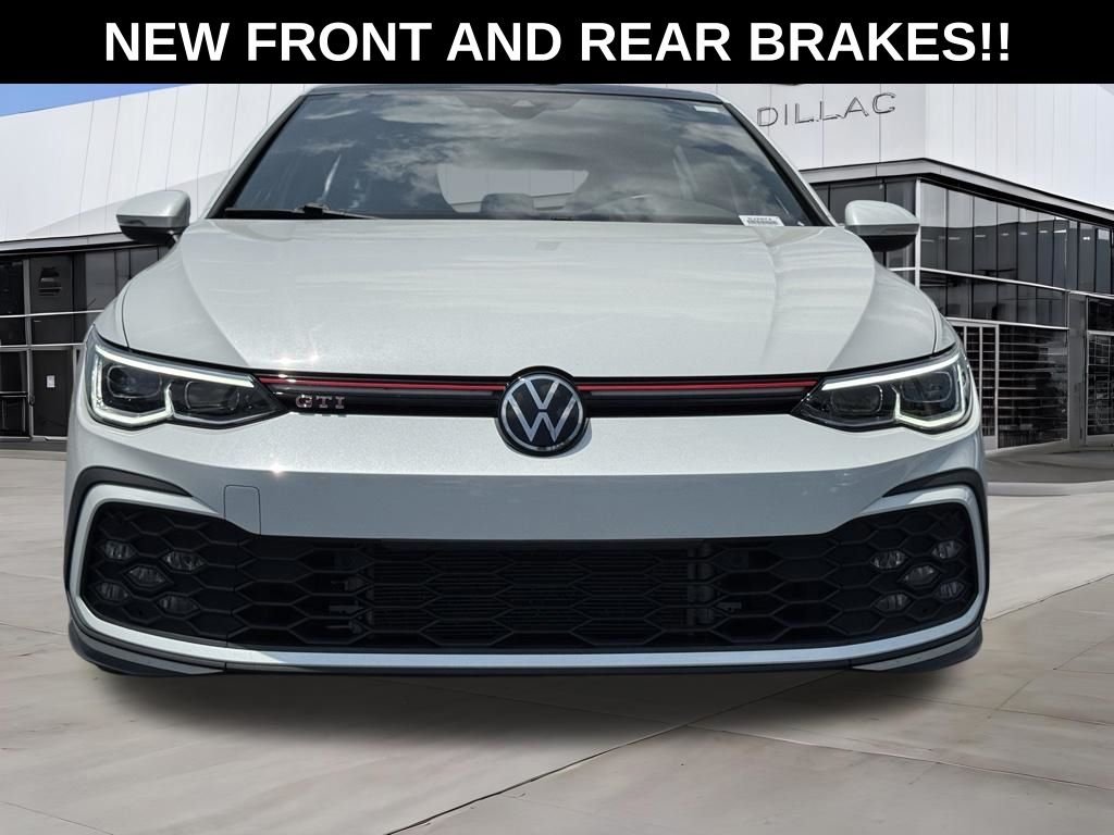 Used 2023 White Volkswagen 2.0T SE image 4