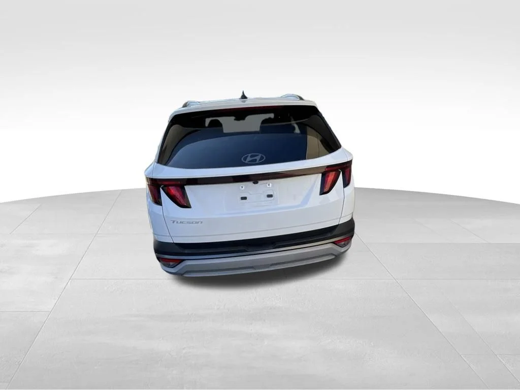 Used 2026 White Hyundai SEL Plus image 13