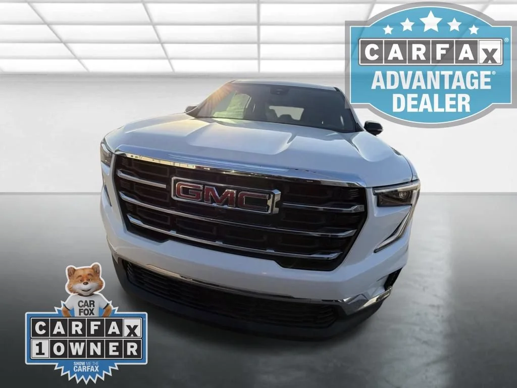 Used 2025 Summit White GMC Elevation image 6