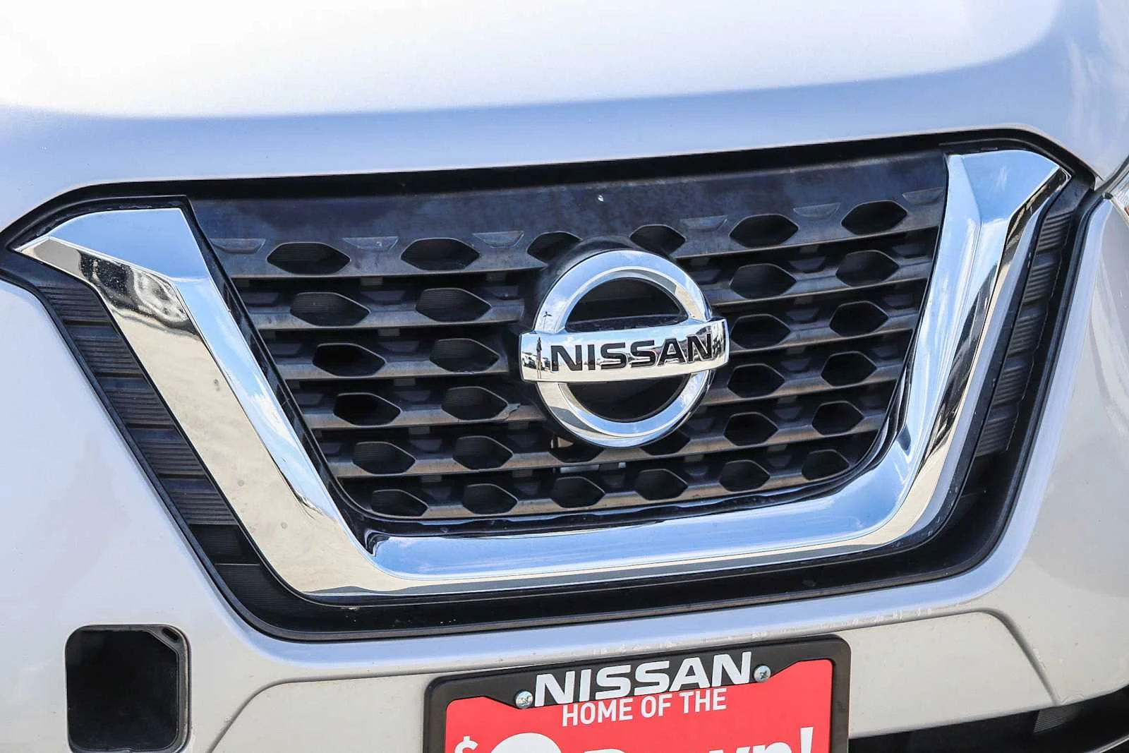 Used 2019 Brilliant Silver Metallic Nissan SV image 5