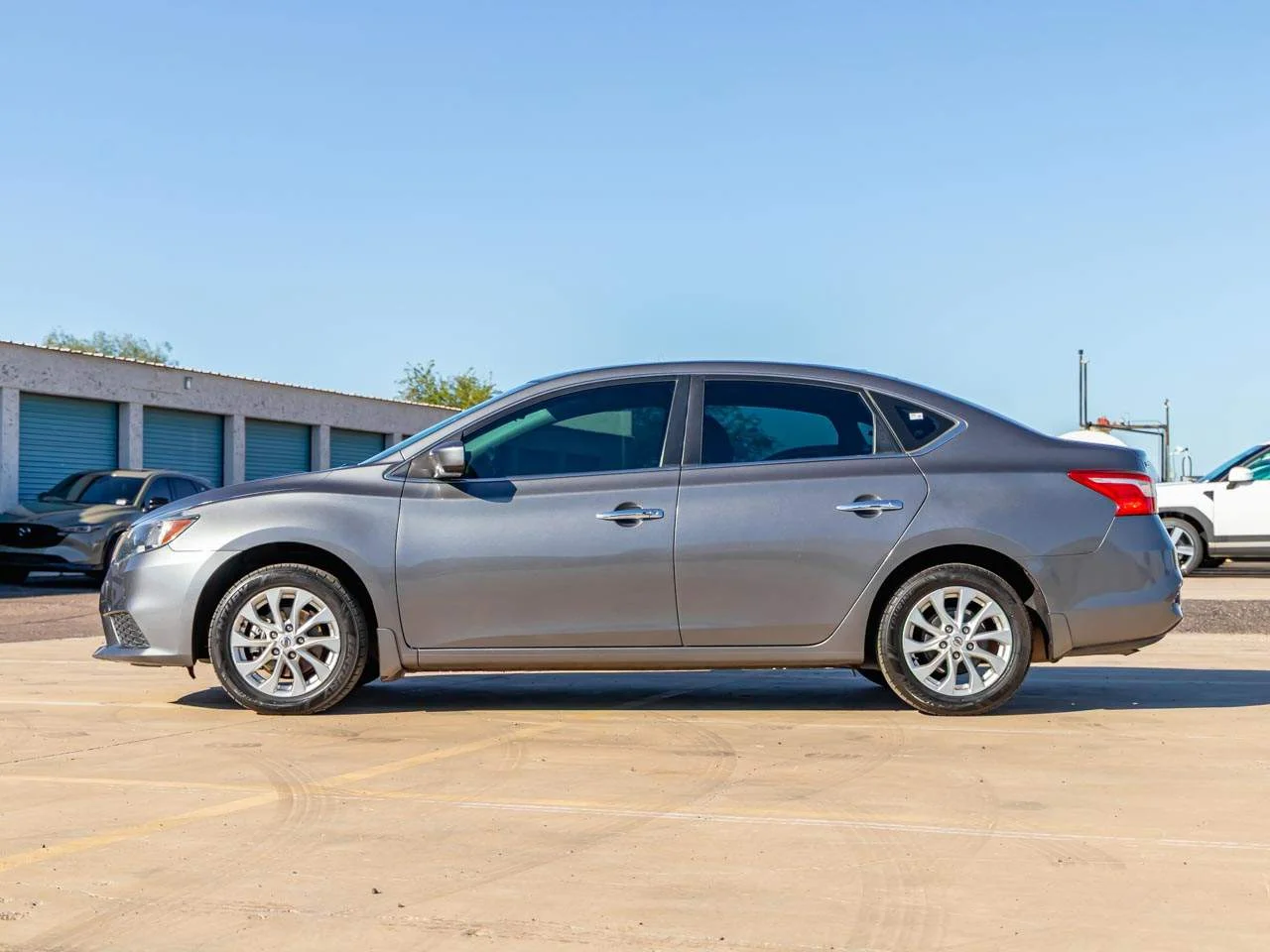 Used 2018 Nissan Sentra SV with VIN 3N1AB7AP1JY325642 for sale in Phoenix, AZ