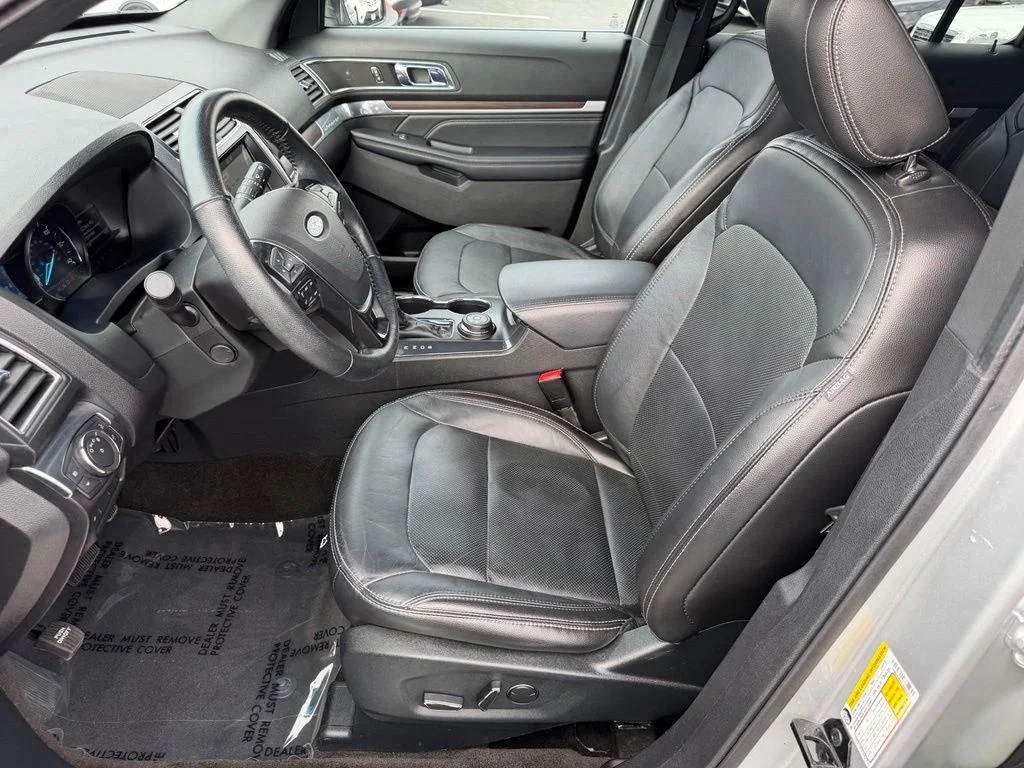 Used 2018 Ingot Silver Ford Limited image 12