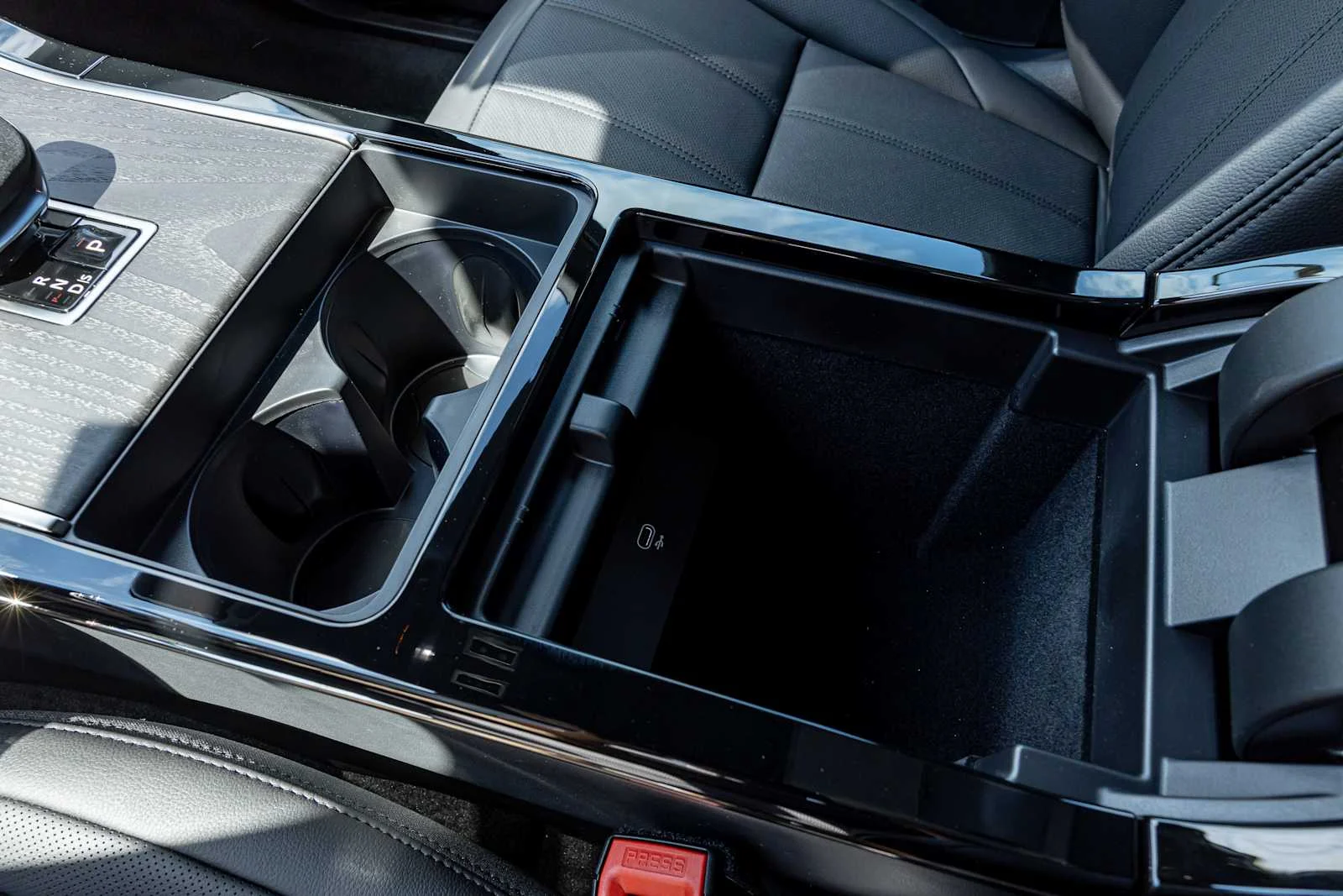 2026 Land Rover Range Rover Evoque S - Photo 21