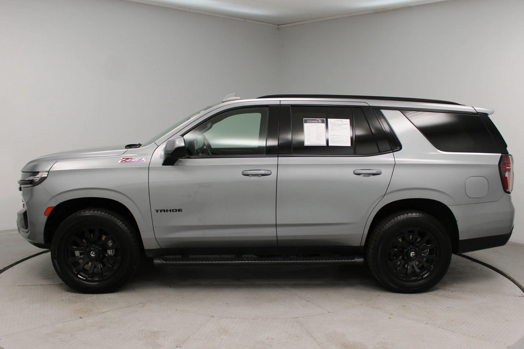 Used 2023 Sterling Gray Metallic Chevrolet 4WD Z71 image 31