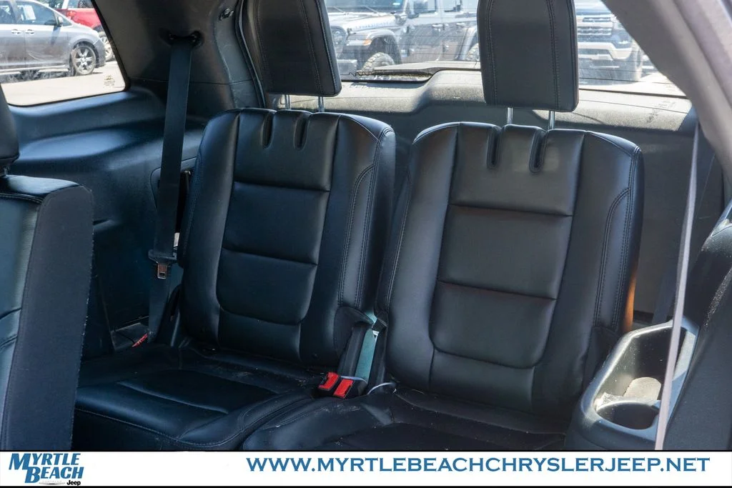 Used 2018 Oxford White Ford XLT image 13