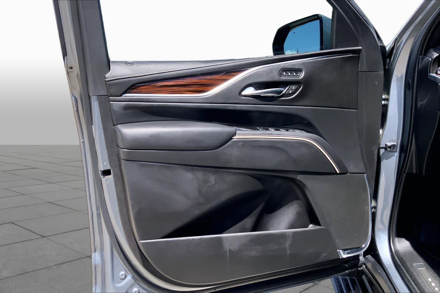 Used 2022 Satin Steel Metallic Cadillac Premium Luxury image 22