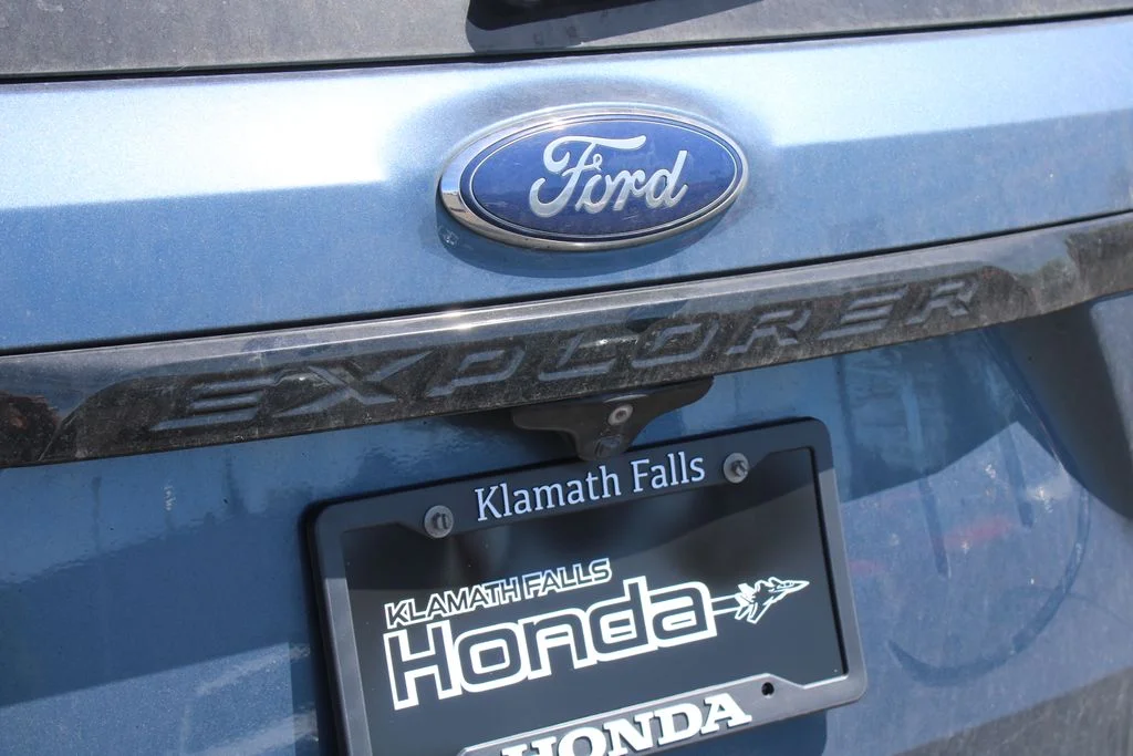 Used 2019 Blue Metallic Ford Sport image 9
