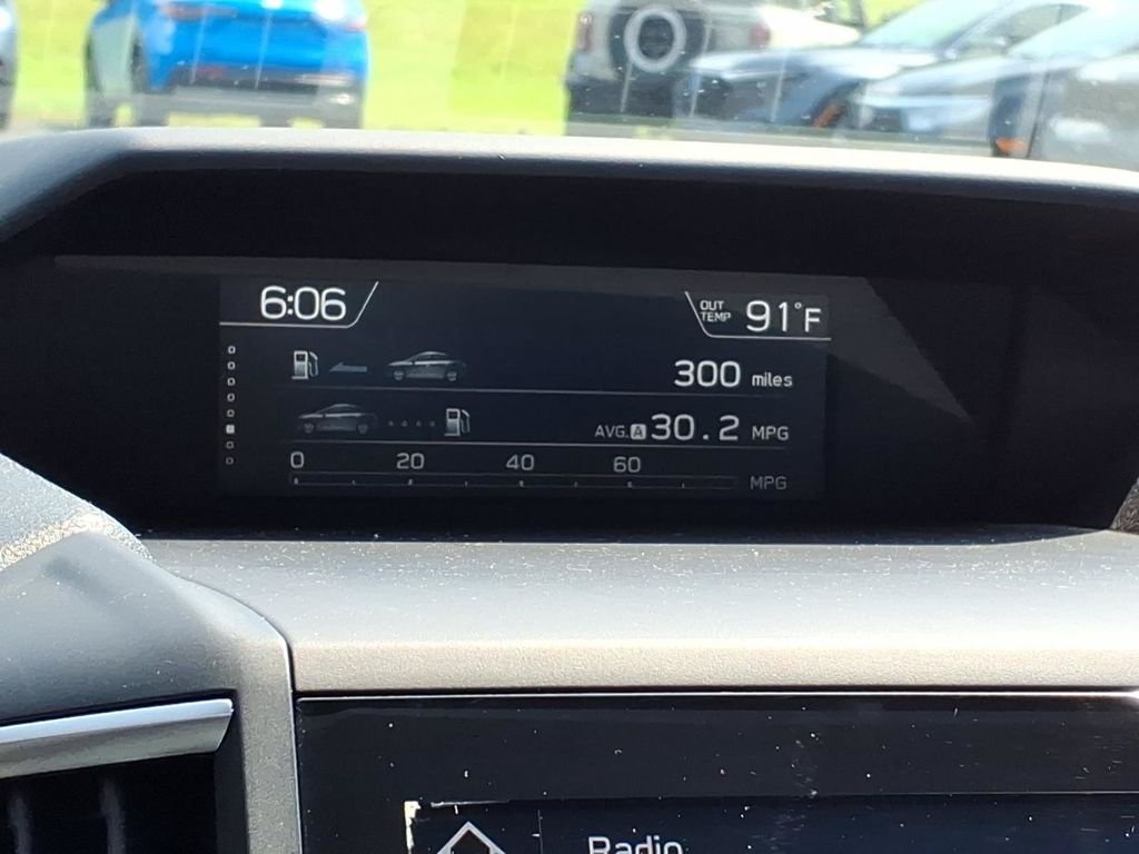 Used 2019 Silver Subaru 2.0i Sport image 27