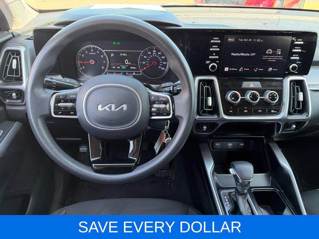 Used 2022 Black Kia LX image 11