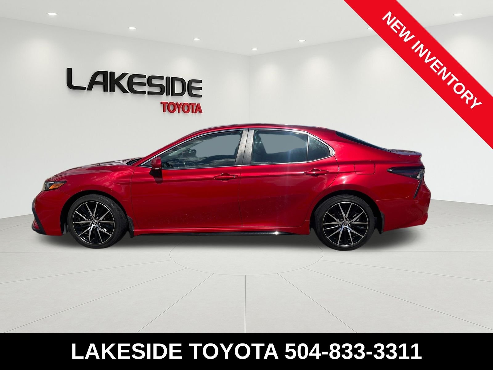 Used 2022 Red Toyota SE image 2