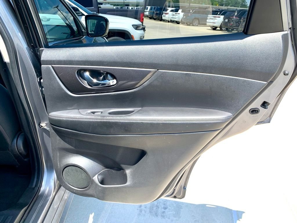 Used 2020 Gray Nissan SV image 23