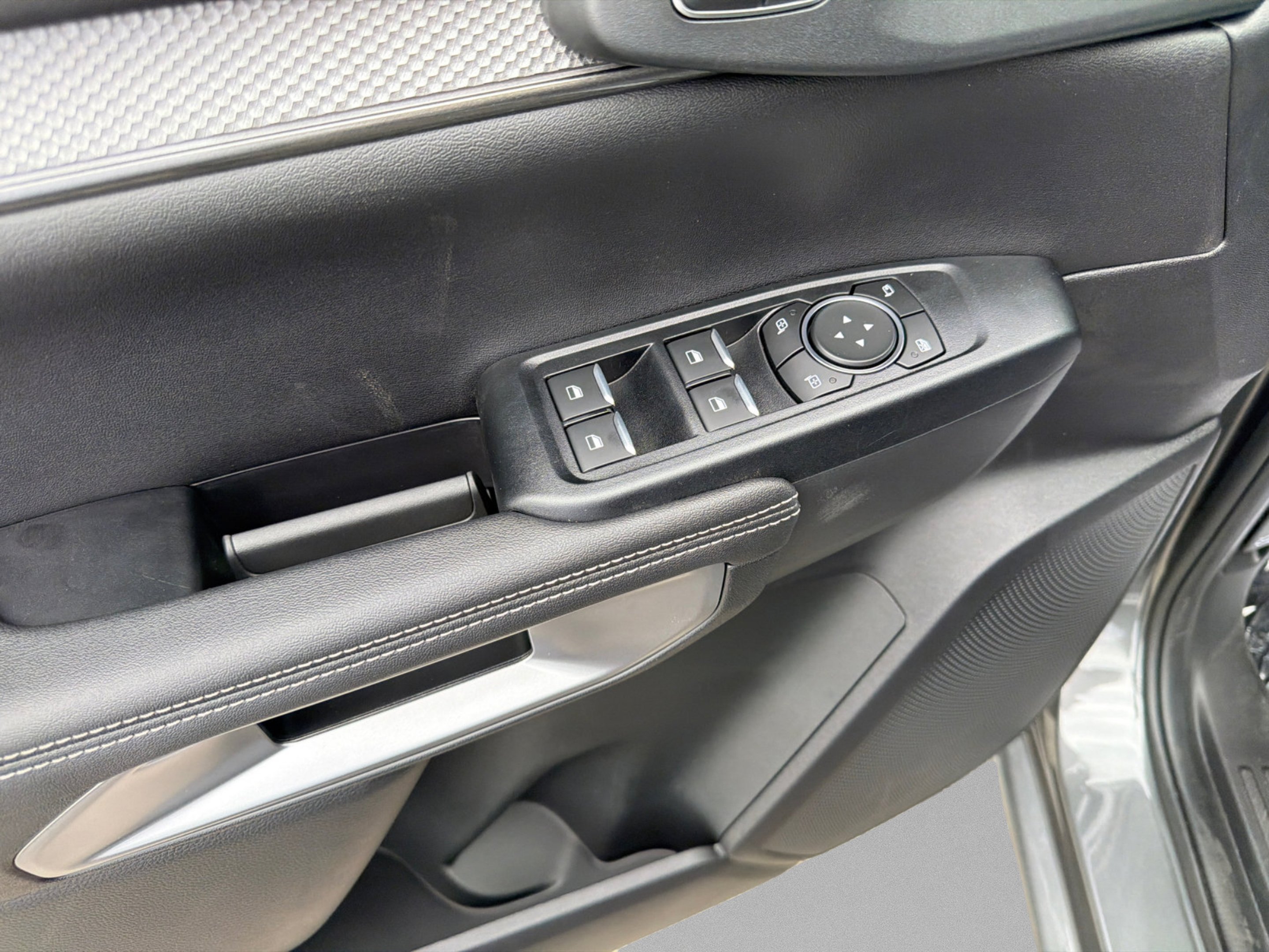 New 2026 Carbonized Gray Metallic Ford Lariat® image 16