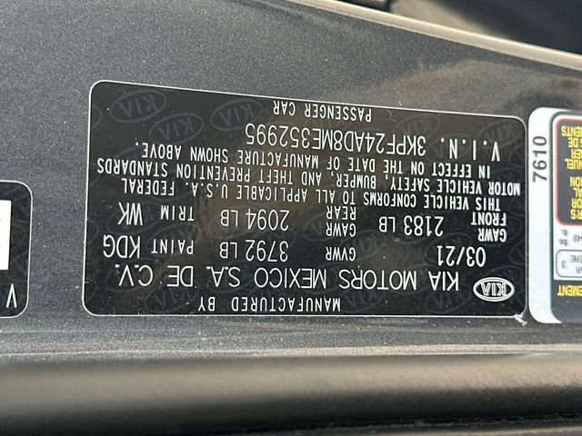 Used 2021 Gray Kia LXS image 32
