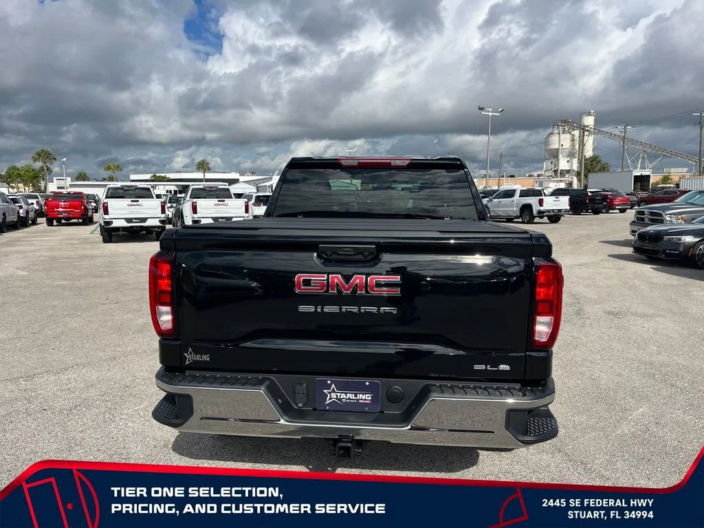 New 2026 Onyx Black GMC SLE image 6
