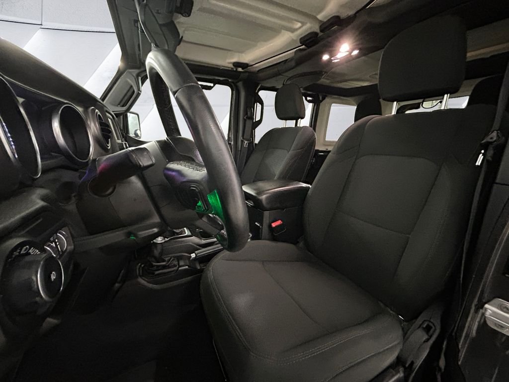 Used 2020 Gray Jeep Unlimited Sport S image 8