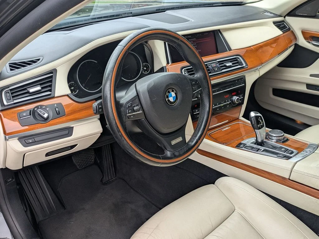 Used 2015 Gray BMW 750Li image 28